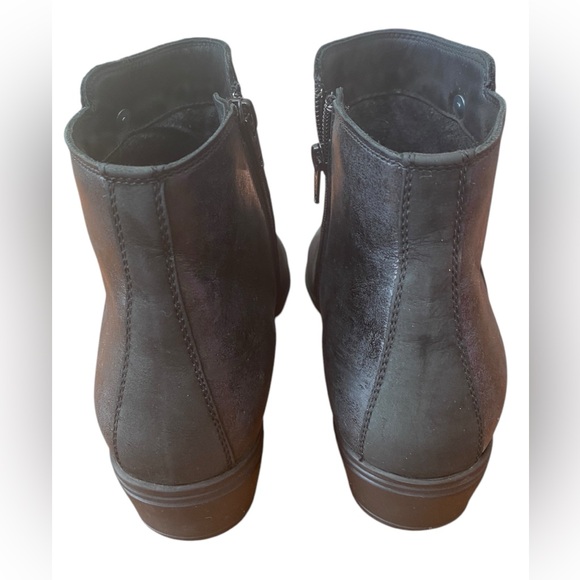 Hartjest City Boot 1720 black suede with side zipper size UK 7, US 9.5 - Picture 7 of 9